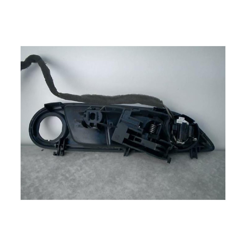 Poignee porte avant gauche FORD FIESTA 6 PHASE 1 d’occasion