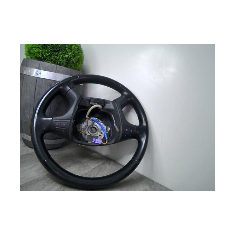 Volant SKODA OCTAVIA 2 PHASE 2 BREAK d’occasion