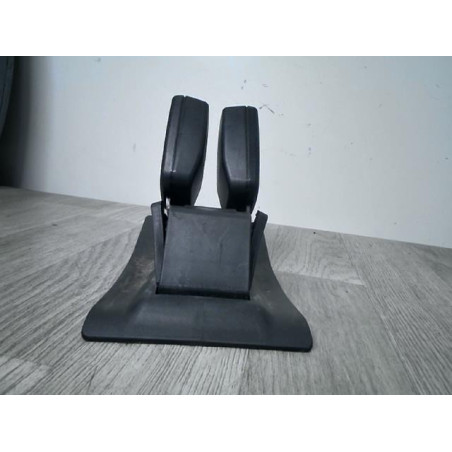 Attache ceinture arriere centrale MINI MINI 1 R50/R53 PHASE 1 d’occasion