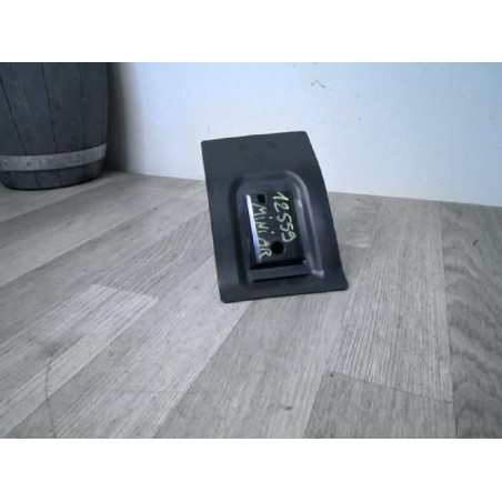 Attache ceinture arriere centrale MINI MINI 1 R50/R53 PHASE 1 d’occasion