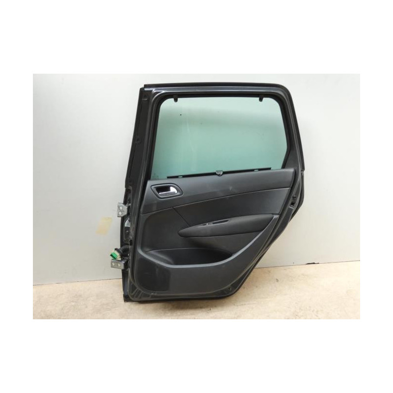 Porte arriere droit PEUGEOT 308 1 SW PHASE 1 BREAK d’occasion