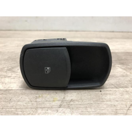 Interrupteur de leve vitre avant droit OPEL CORSA D PHASE 1 d’occasion