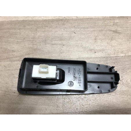 Interrupteur de leve vitre avant droit FIAT DUCATO 3 PHASE 2 d’occasion