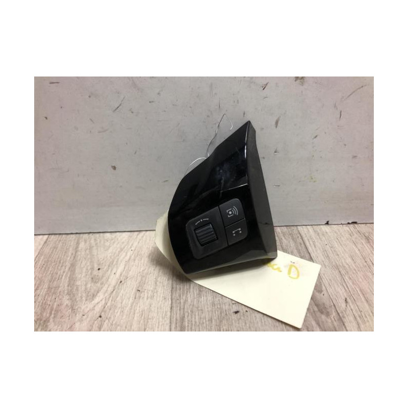 Commande autoradio OPEL CORSA D PHASE 1 d’occasion