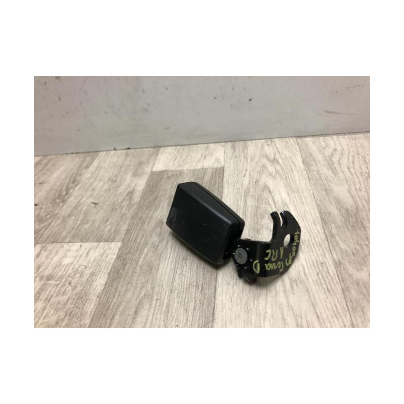 Attache ceinture arriere centrale OPEL CORSA D PHASE 1 d’occasion