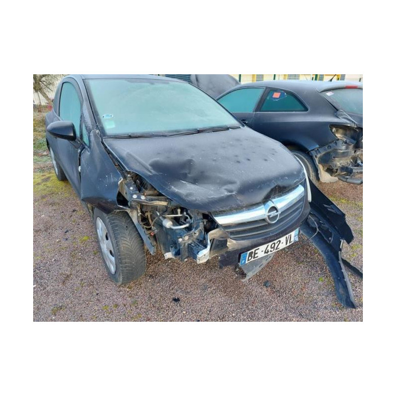 Attache ceinture arriere centrale OPEL CORSA D PHASE 1 d’occasion