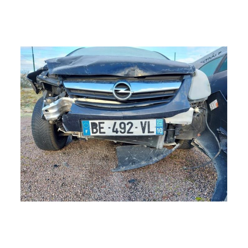 Attache ceinture arriere centrale OPEL CORSA D PHASE 1 d’occasion