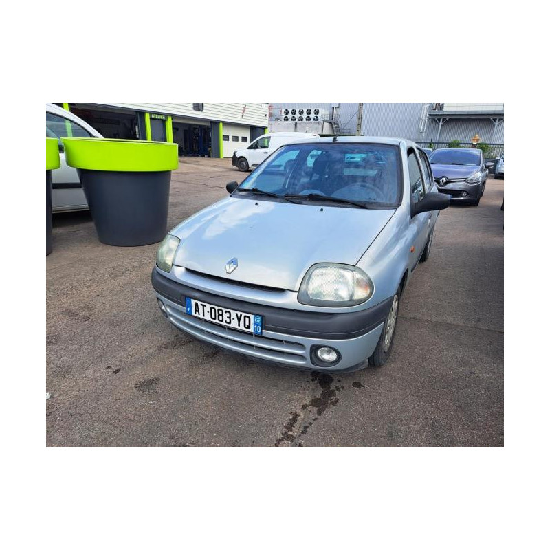 Radiateur eau RENAULT CLIO 2 PHASE 1 d’occasion