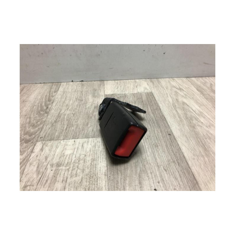 Attache ceinture arriere gauche OPEL CORSA D PHASE 1 d’occasion