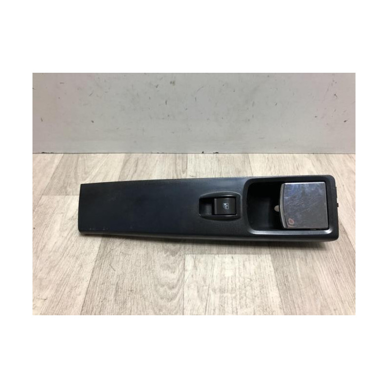 Interrupteur de leve vitre avant droit CITROEN C8 d’occasion
