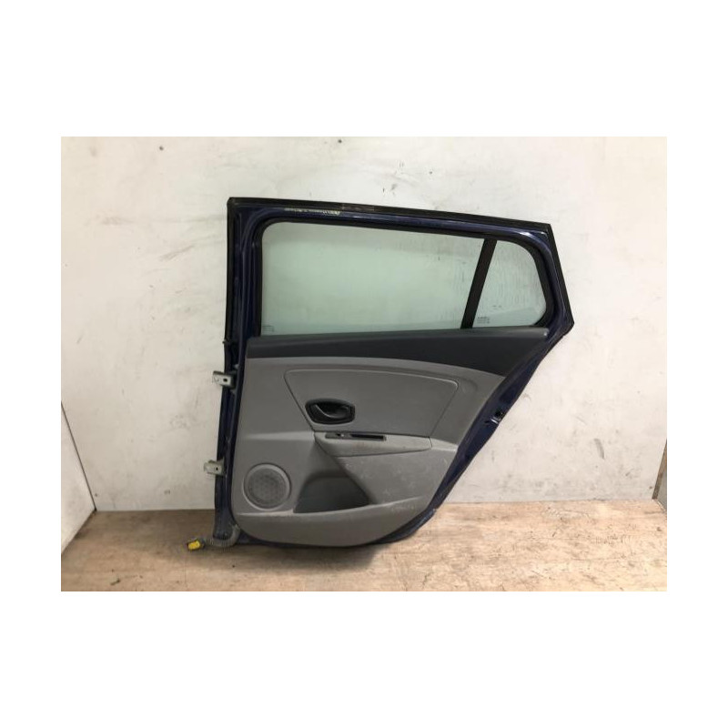 Porte arriere droit RENAULT MEGANE 3 PHASE 1 BREAK d’occasion