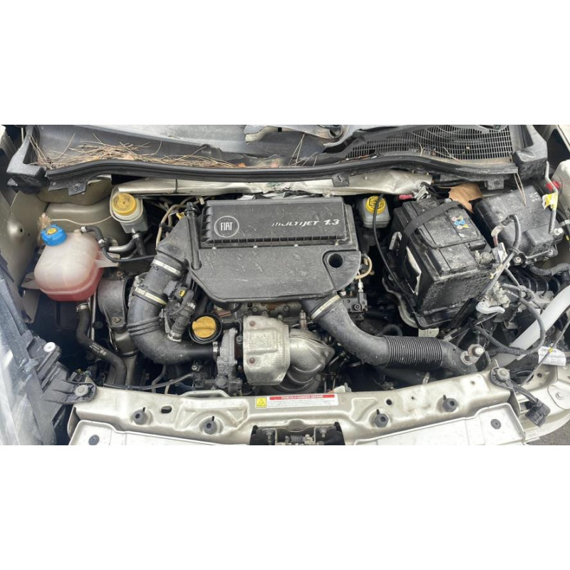 Chariot porte laterale coulissante FIAT DOBLO 2 PHASE 1 d’occasion