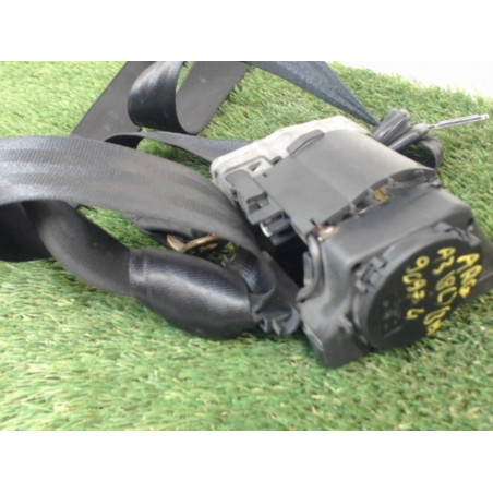 Attache ceinture arriere gauche AUDI A3 (8L) PHASE 2 d’occasion