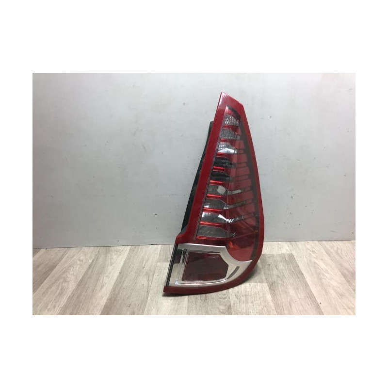 Feu arriere principal droit (feux) RENAULT SCENIC 3 PHASE 1 d’occasion