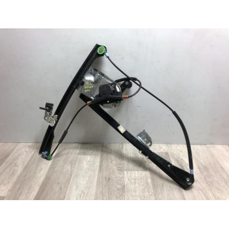 Leve vitre mecanique avant gauche VOLKSWAGEN POLO 3 PHASE 1 d’occasion