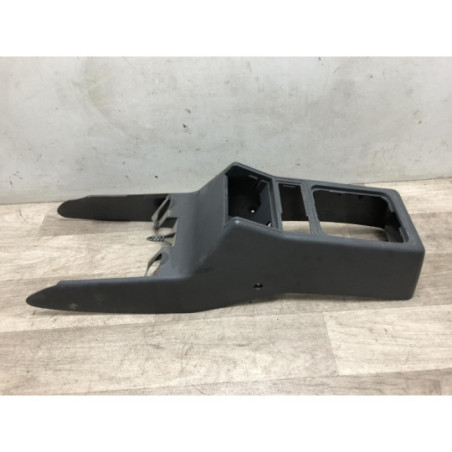 Console central (interieur plastique) RENAULT CLIO 1 PHASE 3 d’occasion