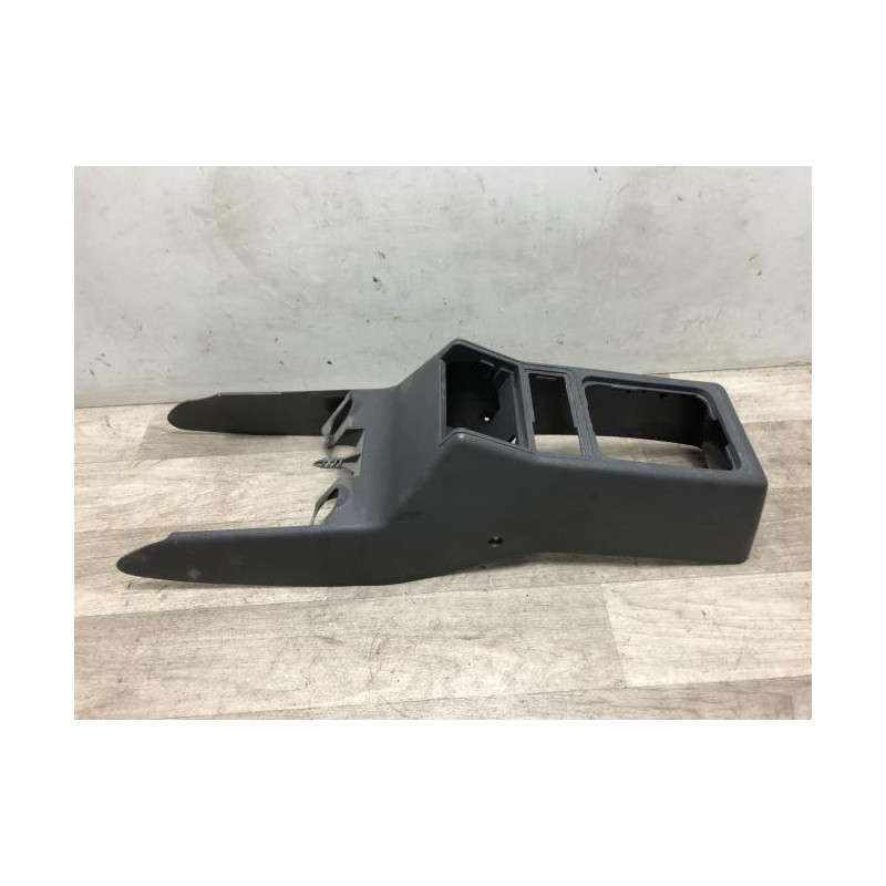 Console central (interieur plastique) RENAULT CLIO 1 PHASE 3 d’occasion