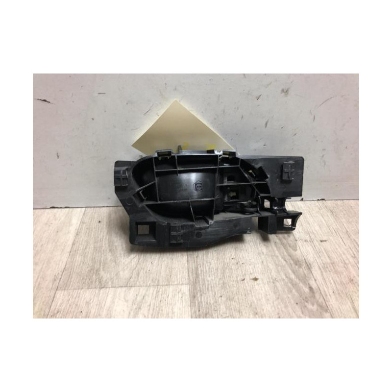 Poignee interieur avant gauche CITROEN BERLINGO 2 PHASE 3 d’occasion