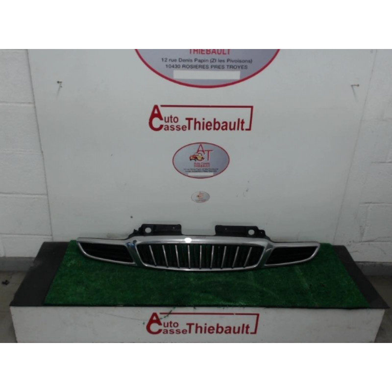 Calandre DAEWOO REZZO PHASE 1 d’occasion