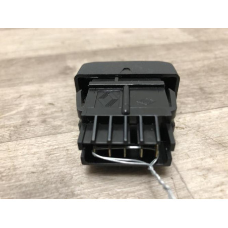 Bouton/Interrupteur RENAULT CLIO 1 PHASE 3 d’occasion