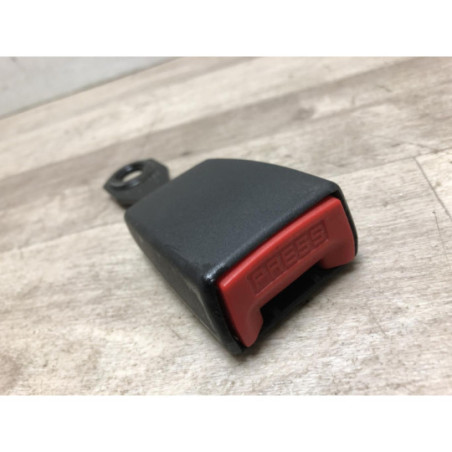 Attache ceinture arriere droit CITROEN C2 PHASE 1 d’occasion