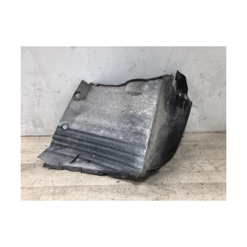 Pare boue avant gauche RENAULT CLIO 1 PHASE 3 d’occasion