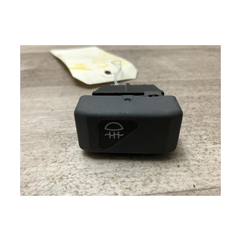 Bouton/Interrupteur RENAULT CLIO 1 PHASE 3 d’occasion