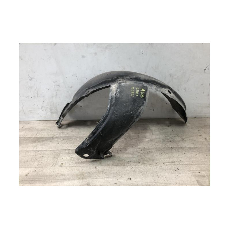 Pare boue avant gauche RENAULT CLIO 1 PHASE 3 d’occasion