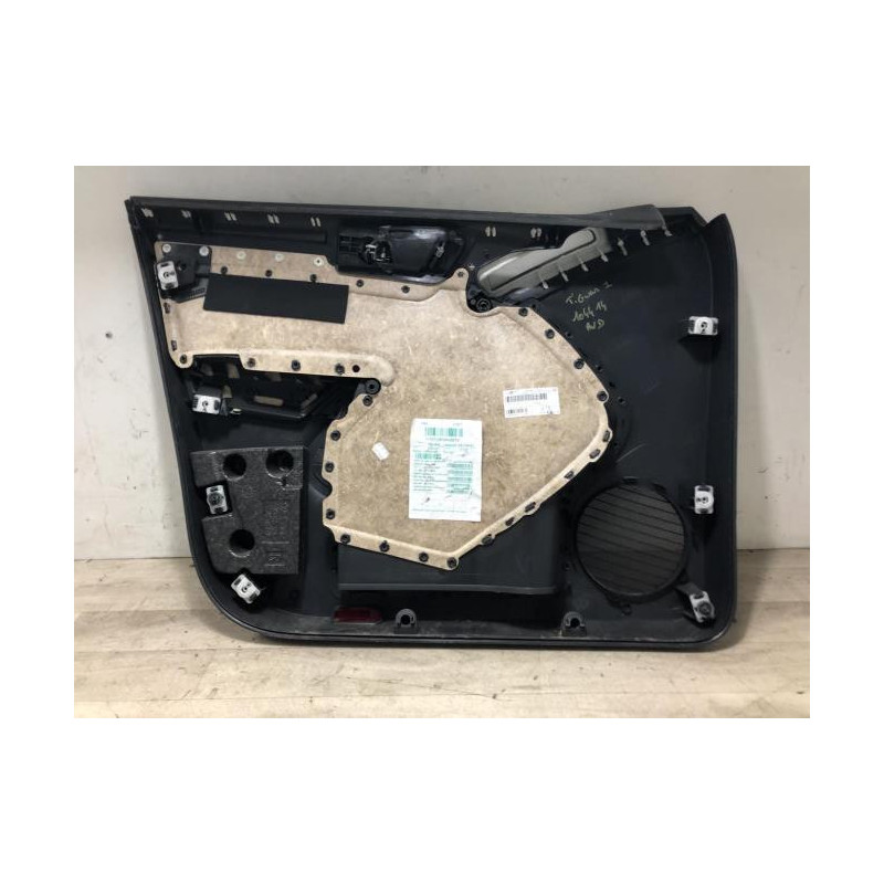 Panneau de porte avant droit VOLKSWAGEN TIGUAN 1 PHASE 2 d’occasion