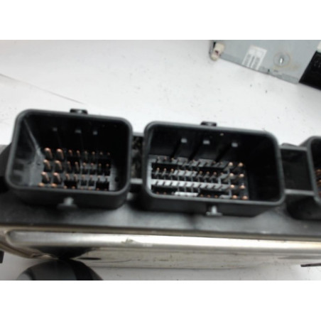 Calculateur moteur PEUGEOT 308 d’occasion