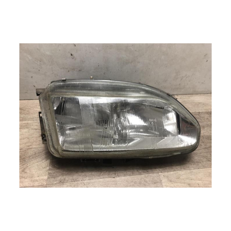 Optique avant principal droit (feux)(phare) RENAULT SAFRANE PHASE 1 d’occasion