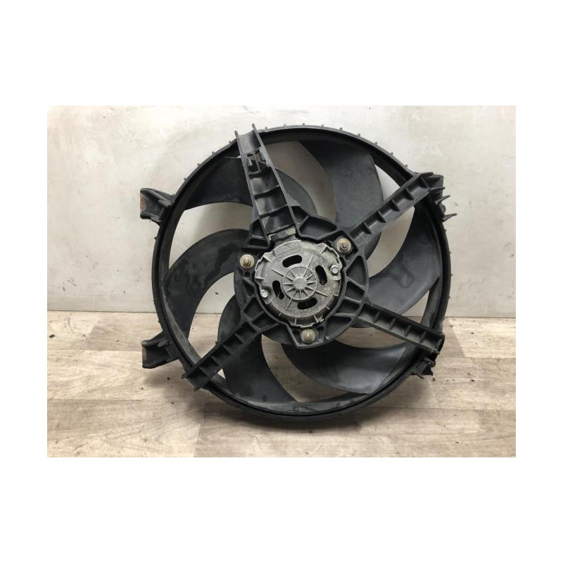 Moto ventilateur condenseur RENAULT CLIO 1 PHASE 3 d’occasion