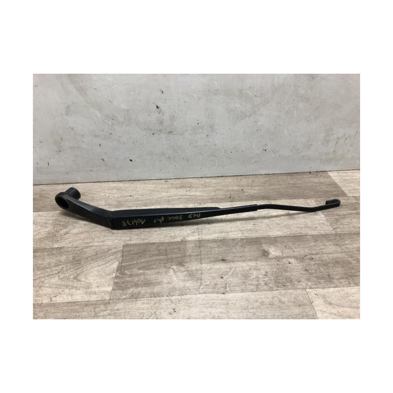 Bras essuie glace avant droit CHRYSLER 300C PHASE 1 BREAK d’occasion