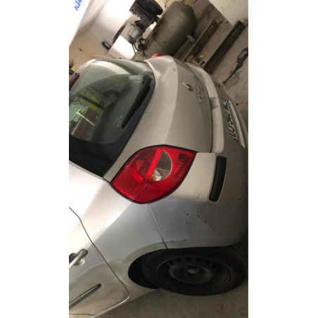 Leve vitre mecanique arriere gauche RENAULT CLIO 3 PHASE 1 d’occasion