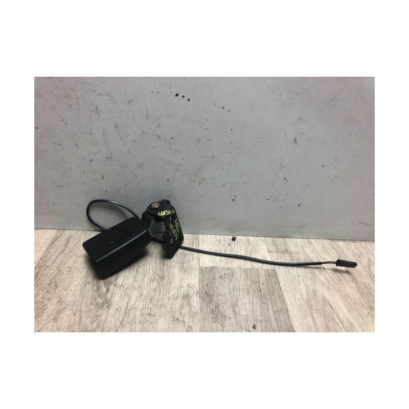 Attache ceinture arriere gauche OPEL CORSA E d’occasion