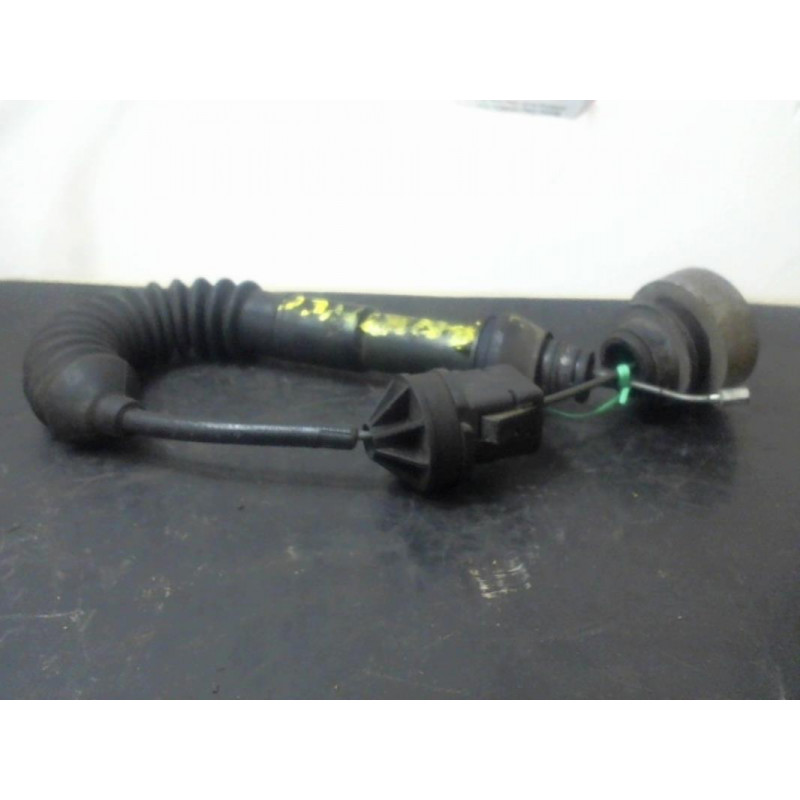 Cable embrayage PEUGEOT PARTNER d’occasion