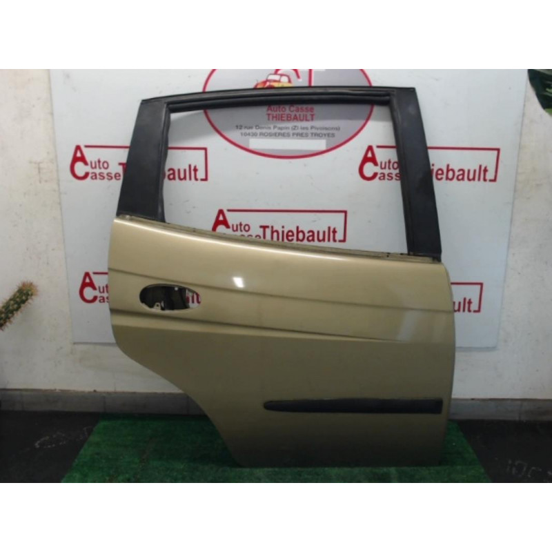 Porte arriere droit DAEWOO REZZO PHASE 1 d’occasion
