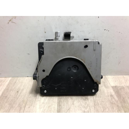 Boitier servitude moteur (BSM) RENAULT GRAND SCENIC 3 PHASE 1 d’occasion