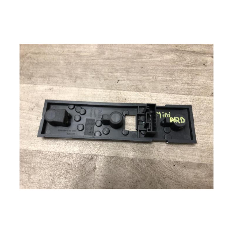 Platine feu arriere droit MINI MINI 1 R50/R53 PHASE 1 d’occasion