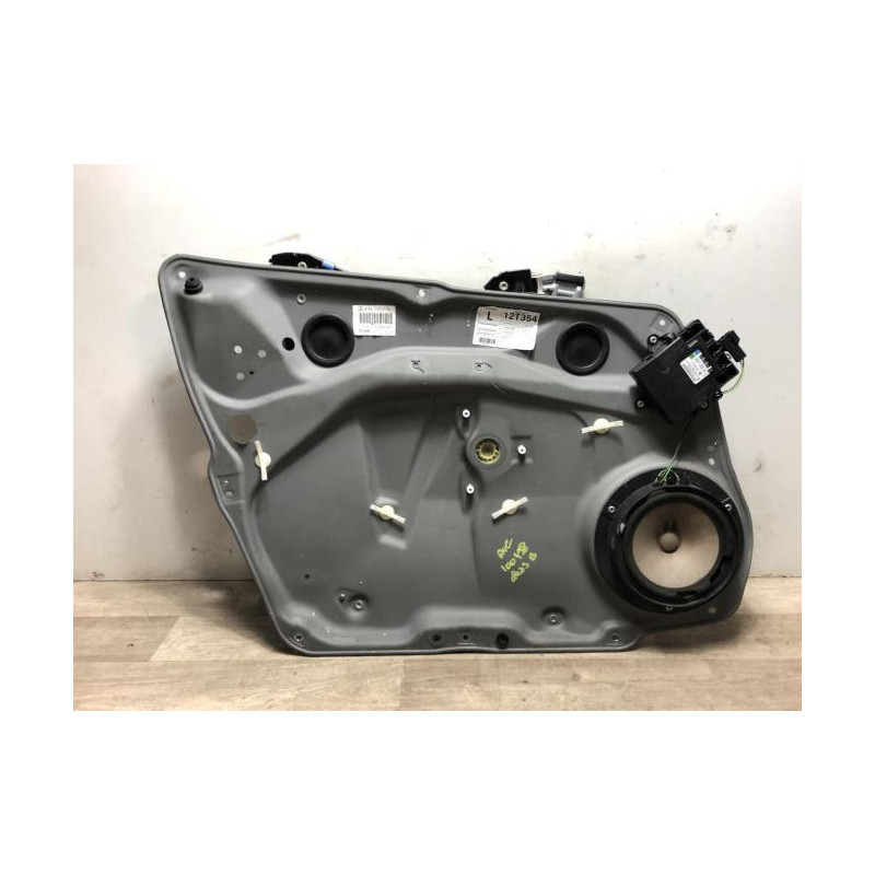 Mecanisme de leve vitre electrique avant gauche MERCEDES CLASSE B 245 PHASE 1 d’occasion