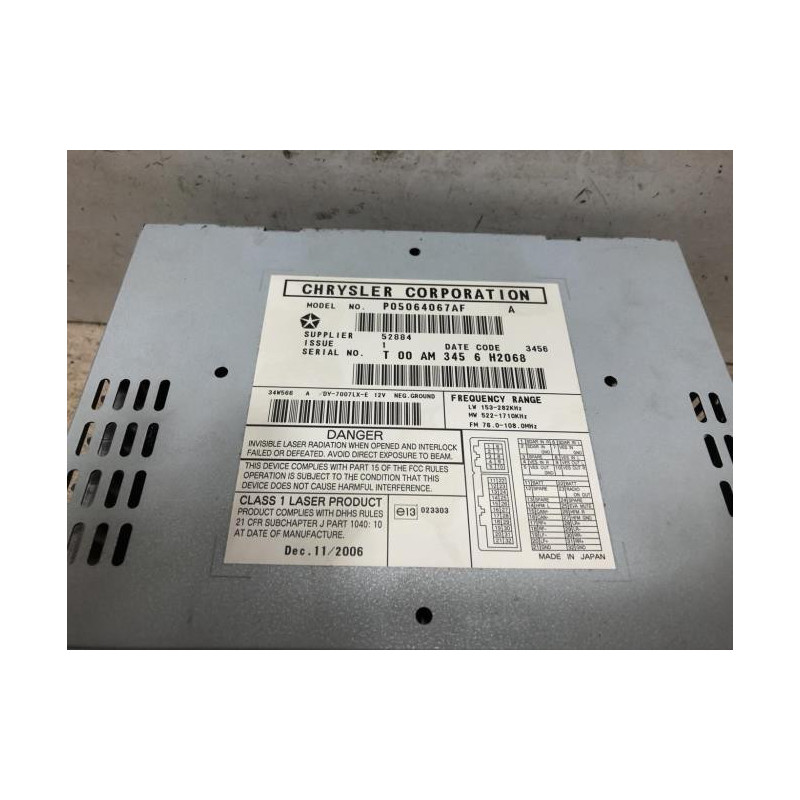 Autoradio d'origine CHRYSLER 300C PHASE 1 BREAK d’occasion