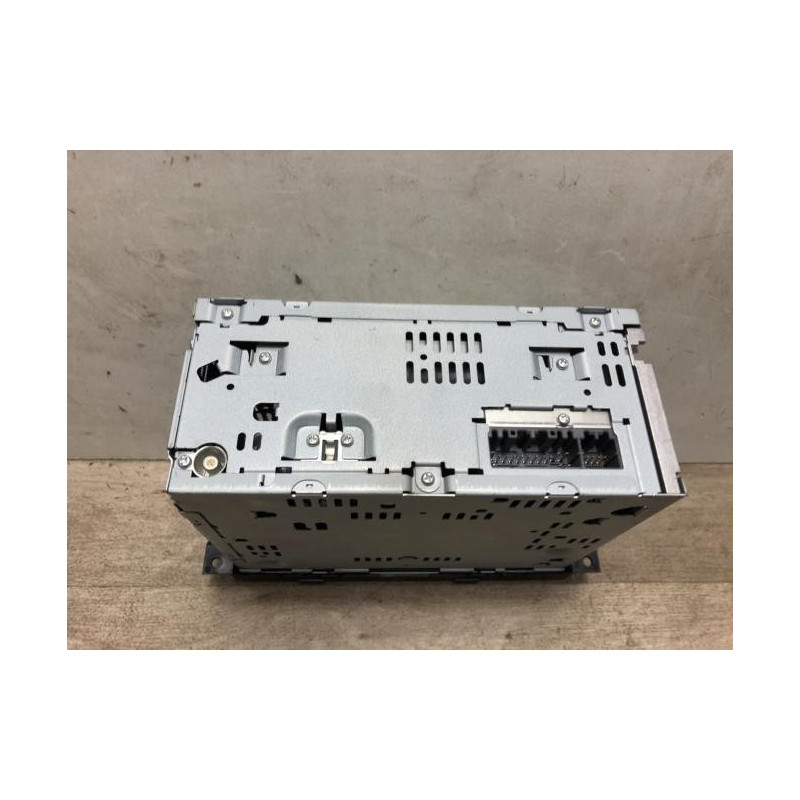 Autoradio d'origine CHRYSLER 300C PHASE 1 BREAK d’occasion