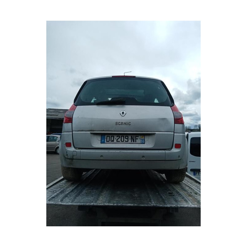Platine feu arriere droit RENAULT SCENIC 2 PHASE 2 d’occasion
