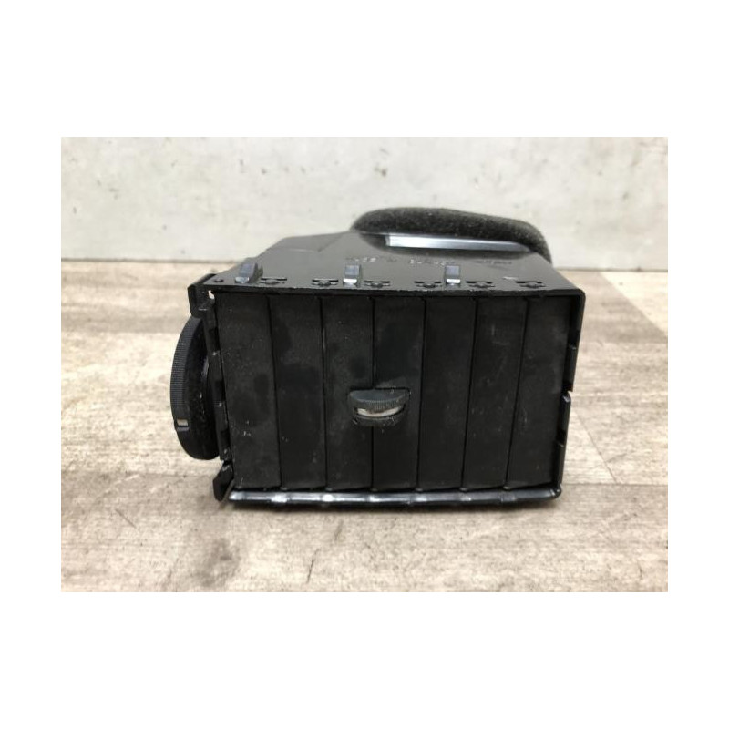 Aerateur tableau de bord CHRYSLER 300C PHASE 1 BREAK d’occasion