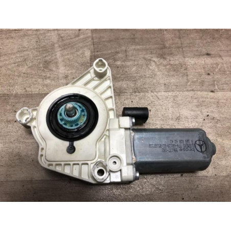 Moteur leve vitre avant droit MERCEDES CLASSE B 245 PHASE 1 d’occasion