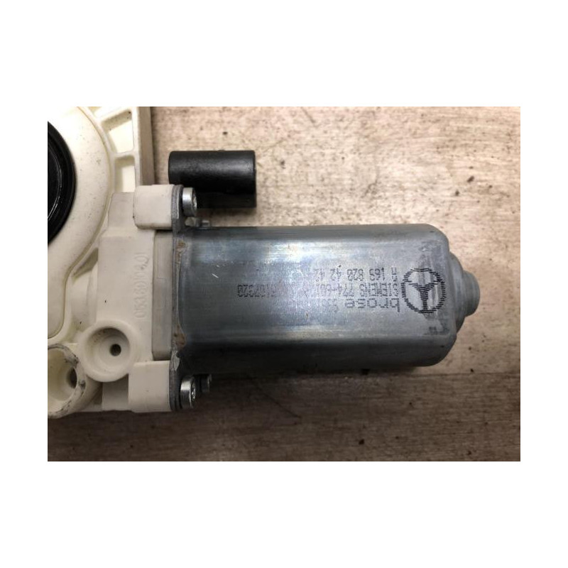 Moteur leve vitre avant droit MERCEDES CLASSE B 245 PHASE 1 d’occasion