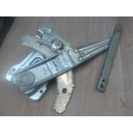 Leve vitre mecanique arriere droit NISSAN MICRA III d’occasion