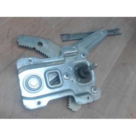 Leve vitre mecanique arriere droit NISSAN MICRA III d’occasion