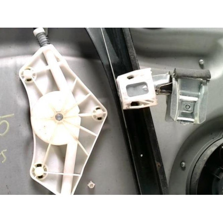 Leve vitre electrique avant droit MERCEDES CLASSE A 169 PHASE 1 d’occasion