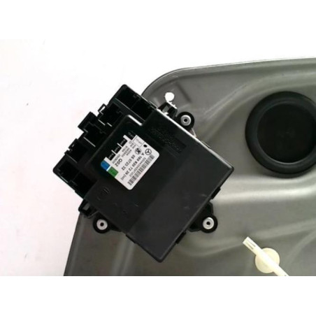 Leve vitre electrique avant droit MERCEDES CLASSE A 169 PHASE 1 d’occasion